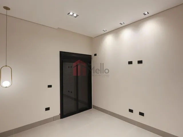 Imagem 11: Venda de Casa em Condomínio na Zona I de Umuarama-Pr: 3 Quartos, 3 Suítes, 2 Salas, 4 Banheiros, 194M². Venha Conferir!