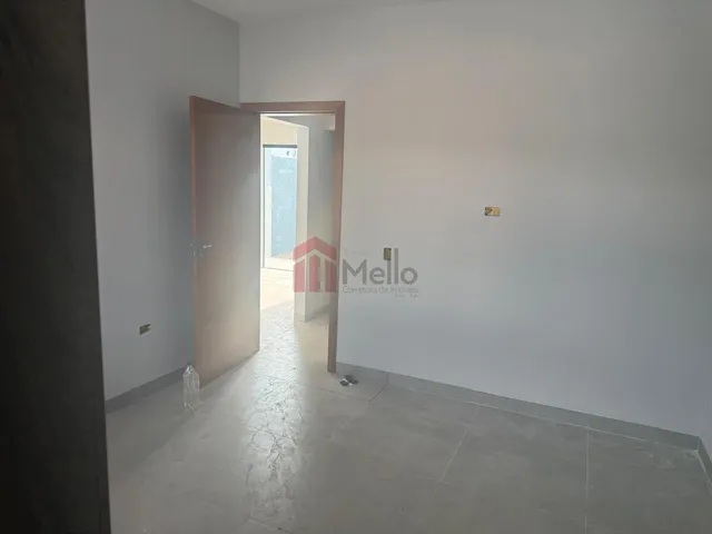 Imagem 10: Casa À Venda em Umuarama-Pr, Jardim Cerejeiras: 1 Quarto, 1 Suíte, 1 Sala, 2 Banheiros, 2 Vagas de Garagem, 70M²