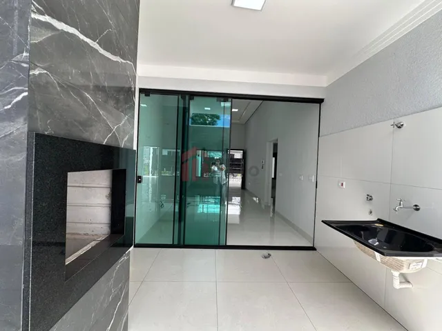 Imagem 7: Imperdível Oportunidade! Casa À Venda em Umuarama-Pr, Jardim Português, 3 Quartos, 1 Suíte, 1 Sala, 1 Vaga, 90M²