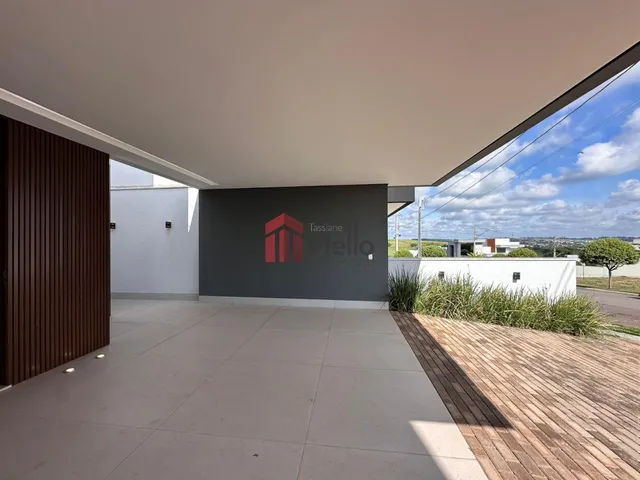 Imagem 10: Casa de 3 Quartos com Suíte À Venda em Umuarama-Pr, Parque Residencial Interlagos II - 195,23M² de Área!