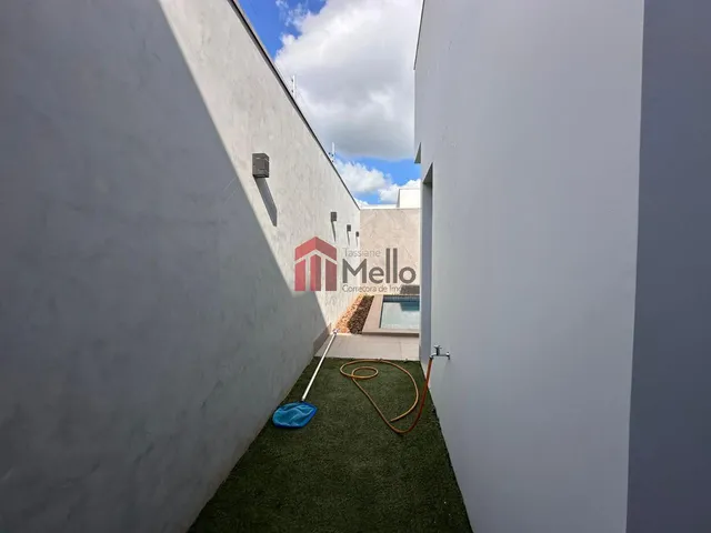 Imagem 8: Casa de 3 Quartos com Suíte À Venda em Umuarama-Pr, Parque Residencial Interlagos II - 195,23M² de Área!
