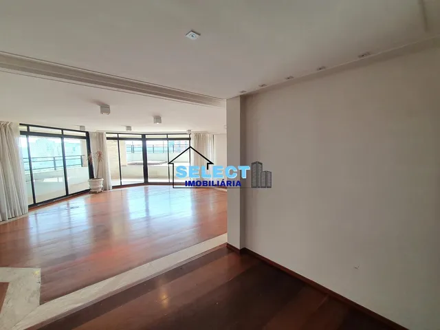 Imagem 5: Apartamento 04 Suítes 04 Vagas Varanda Gourmet Jacuzzi 05 Salas Dispensa Cozinha Planejada e Equipada