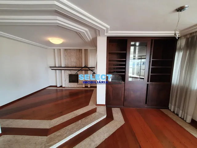 Imagem 14: Apartamento 04 Suítes 04 Vagas Varanda Gourmet Jacuzzi 05 Salas Dispensa Cozinha Planejada e Equipada