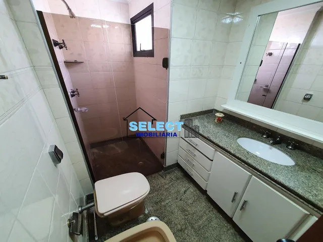 Imagem 9: Apartamento 04 Suítes 04 Vagas Varanda Gourmet Jacuzzi 05 Salas Dispensa Cozinha Planejada e Equipada