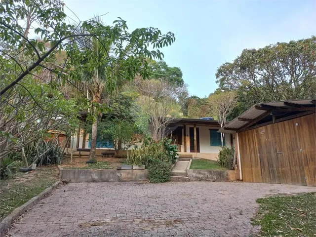 Imagem: Casa com 4 Quartos À Venda em Parque Valinhos