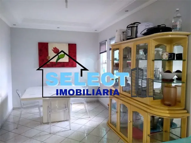 Imagem 6: Casa de Luxo no Loteamento Residencial Ana Carolina Valinhos-Sp: 4 Suítes, 5 Banheiros, 4 Vagas, 250M². Imperdível!