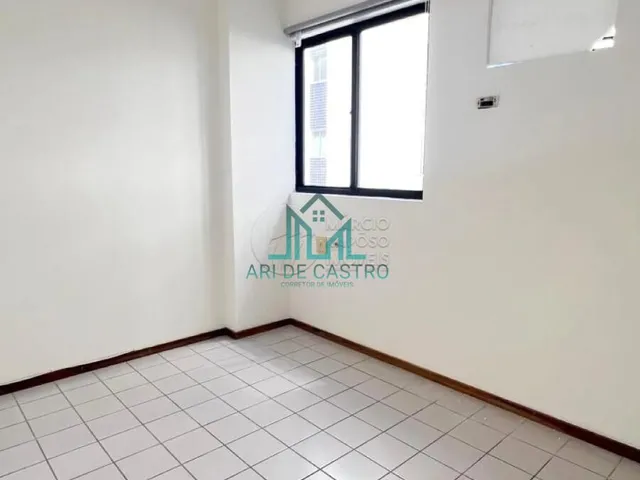 Imagem 9: Apartamento com 3 Quartos e Varanda À Venda na Ponta Verde com 59M²