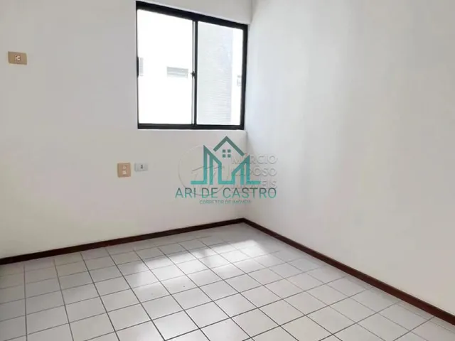 Imagem 12: Apartamento com 3 Quartos e Varanda À Venda na Ponta Verde com 59M²