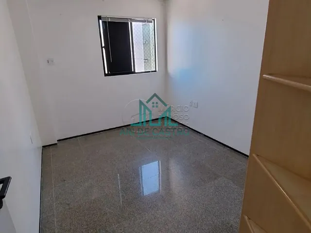 Imagem 5: Apartamento com 3 Quartos, 102M² e Varanda em Andar Alto À Venda na Ponta Verde - Maceió Alagoas