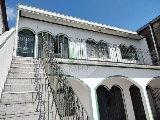 Imagem: Casa com 5 Quartos a Venda no Bairro Educandos