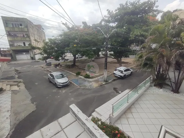 Imagem 14: Casa com 4 Quartos para Alugar, Bairro Centro, Manaus-Am