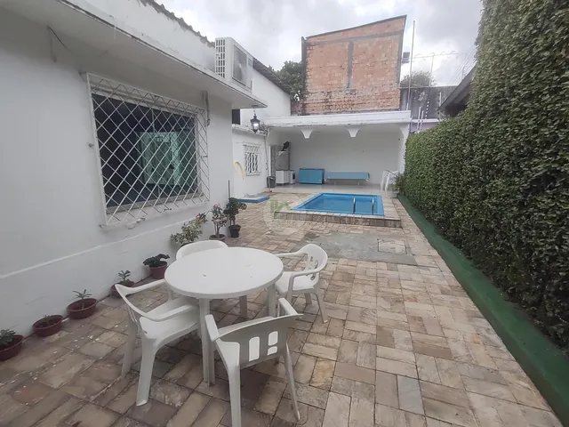 Imagem 10: Casa com 4 Quartos para Alugar, Bairro Centro, Manaus-Am