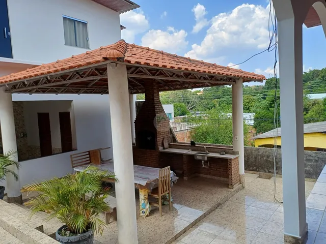 Imagem: Casa com 5 Quartos a Venda no Bairro Novo