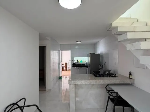 Imagem 5: Casa Duplex Mobiliada para Locação em Condomínio Fechado