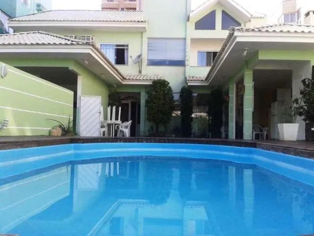Imagem: Casa Climatizada com Piscina Balneário