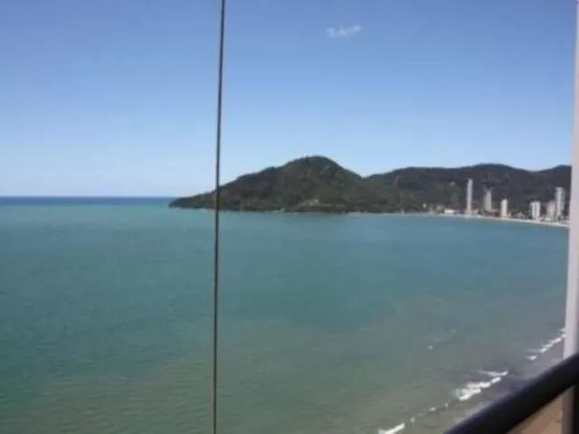 Imagem 16: 4 Dormitórios Frente Mar em Balneário Camboriú
