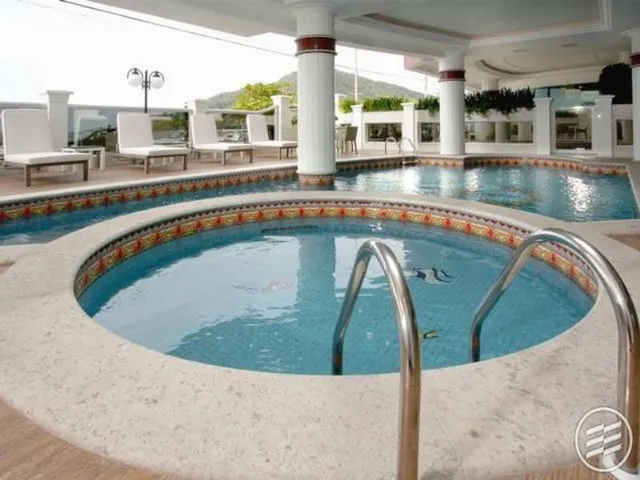 Imagem 6: Apartamento Alto Padrão 3 Dormitórios + Dependencia Frente Mar! Aceita Permuta em Balneario Camboriu e Praia Brava