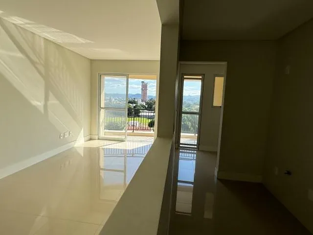 Imagem 5: Apartamento em Condominio com Lazer em Camboriú- Sacada com Churrasqueira