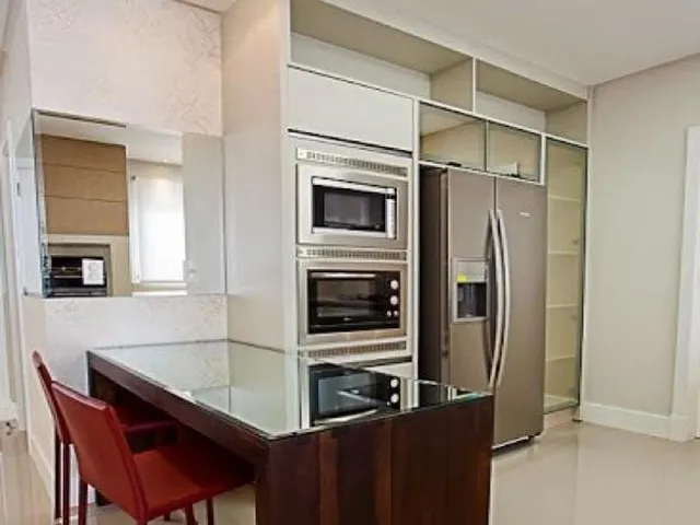 Imagem 2: Apartamento 4 Dormitórios 2 Vagas, Região do Calçadão Balneário Camboriú-Estuda Permuta