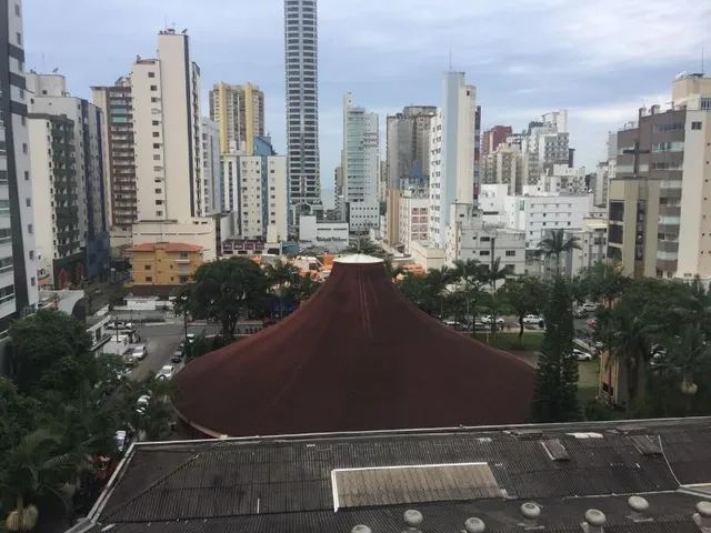 Imagem 5: Apartamento com 4 Dormitórios 4 Vagas no Centro de Balneário Camboriú- Mobiliado