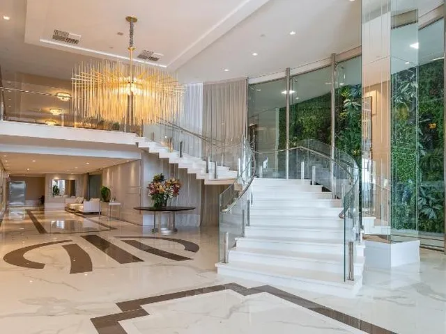 Imagem: Apartamento 4 e 5 Dormitórios Suites Frente