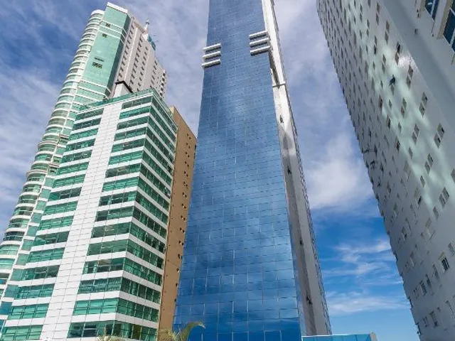 Imagem 10: Apartamento 4 e 5 Dormitórios Suites Frente Mar Barra Sul Visão 112° Balneário Camboriu- Sc