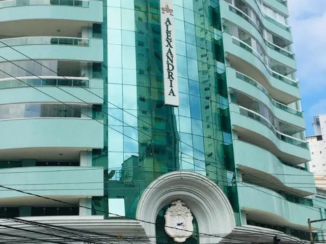 Imagem 4: Apartamento Alto Padrão, Mobiliado com 3 Dormitorios Suítes + 1 Dependencia Completa e Localizado na Avenida Brasil