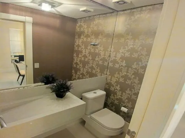 Imagem 3: Apartamento 3 Dormitorios Suítes 4 Vagas Frente Mar!!! Balneário Camboriu Alto Padrão