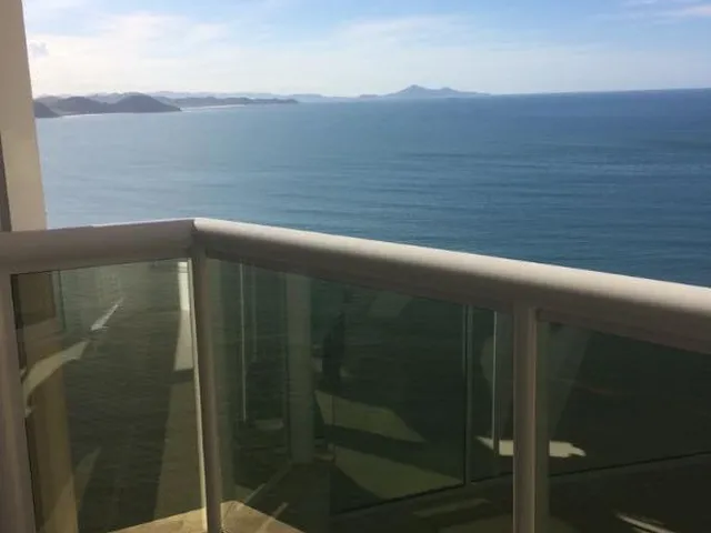 Imagem 8: Apartamento 3 Suites / 6 Vagas. Alto Padrão Luxo Frente Mar Balneário Camboriu- Mobiliado e Decorado