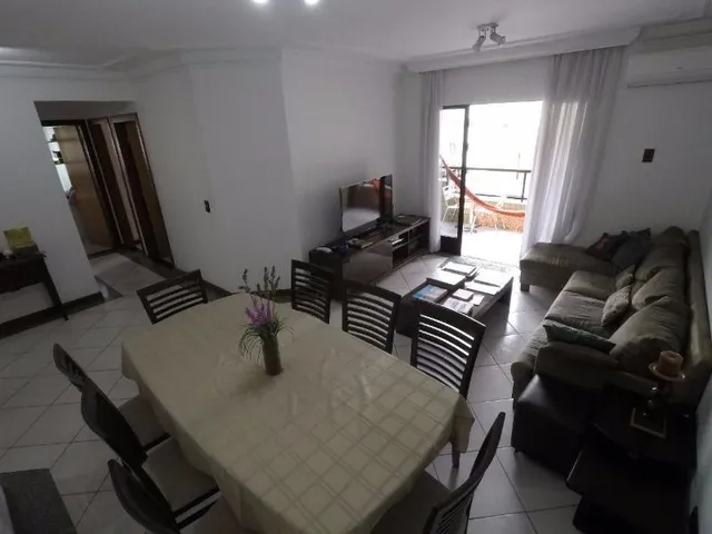 Imagem 2: Apartamento 3 Dormitorios Regiao da Igreja Matriz. Sacada com Churrasqueira