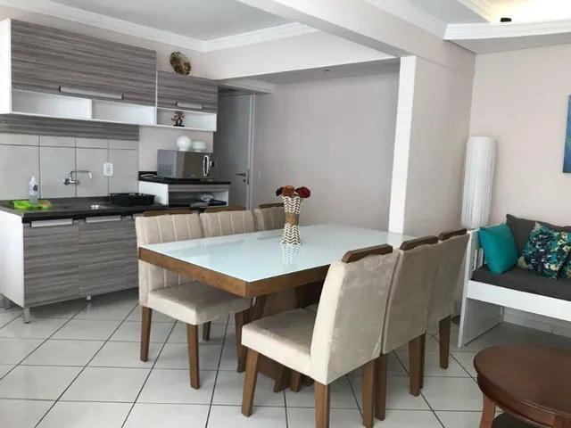 Imagem 3: Ótimo Apartamento em Prédio Frente Mar em Balneário Camboriú