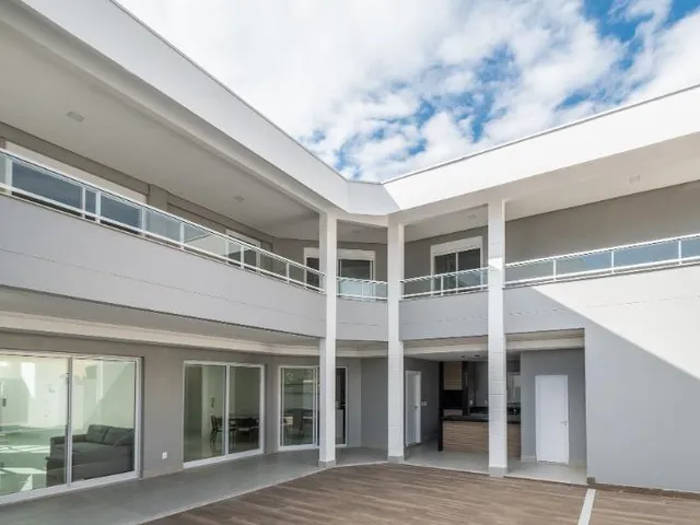 Imagem 3: Linda Casa Alto Padrão em Condomínio Fechado em Balneário Camboriú