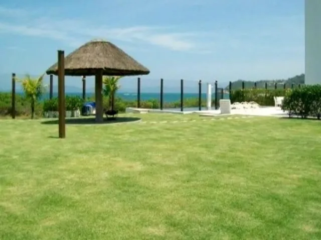 Imagem: Casa em Condomínio Altíssimo Padrão em