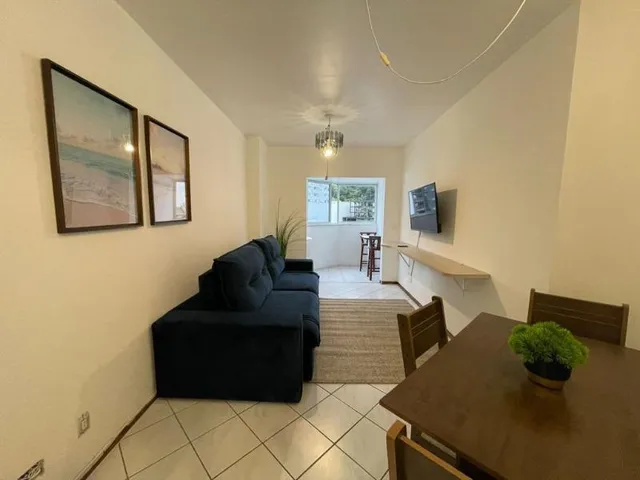 Imagem: Apartamento 2 Dormitórios Prédio com Piscina