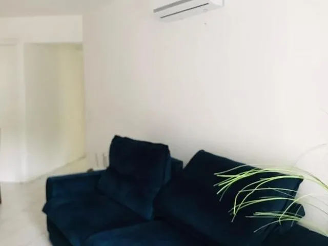Imagem 13: Apartamento 2 Dormitórios Prédio com Piscina. Balneário Camboriu- Locação por Diarias R$250,00