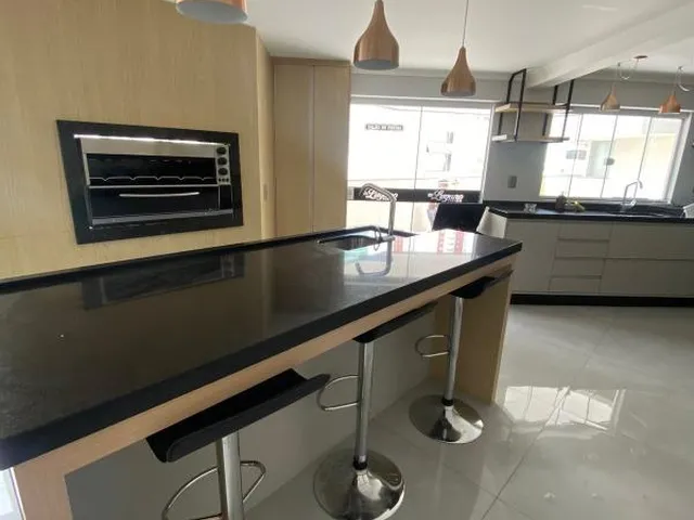 Imagem 2: Apartamento 2 Dormitórios Prédio com Piscina. Balneário Camboriu- Locação por Diarias R$250,00