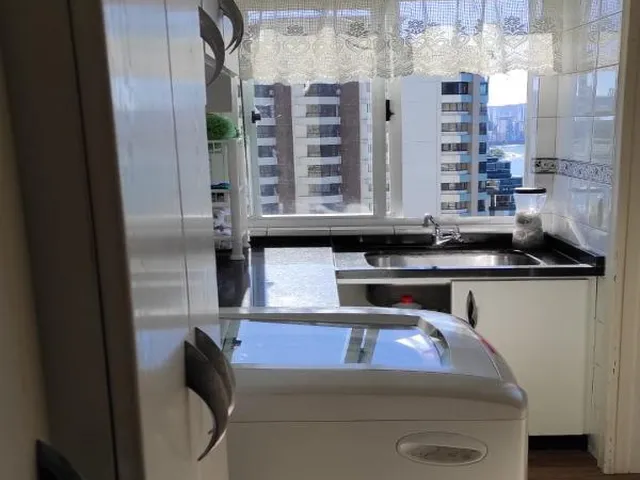 Imagem 9: Lindo Apartamento Frente Mar em Balneário Camboriu