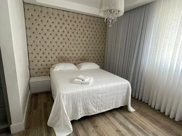 Imagem 7: Apartamento 3 Dormitorios com Churrasqueira no Centro de Balneário Camboriú