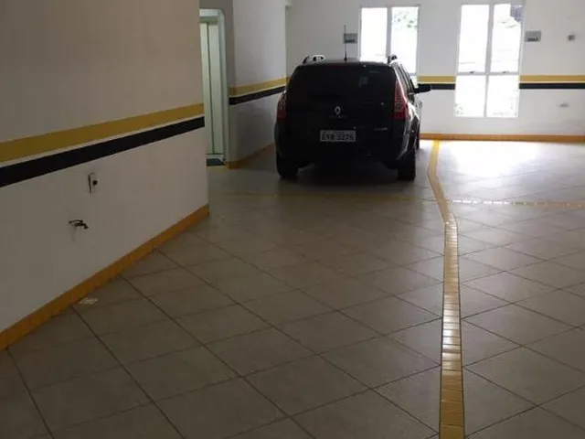 Imagem 3: Apartamento 3 Dormitorios com Churrasqueira no Centro de Balneário Camboriú