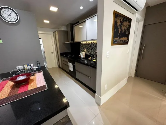 Imagem 8: Limdo Apartamento Alto Padrão Finamente Mobiliado no Centro de Balneário Camboriú