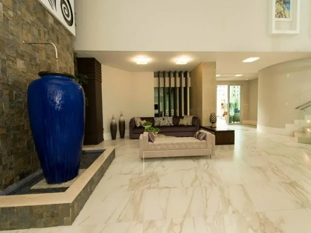 Imagem 10: Limdo Apartamento Alto Padrão Finamente Mobiliado no Centro de Balneário Camboriú