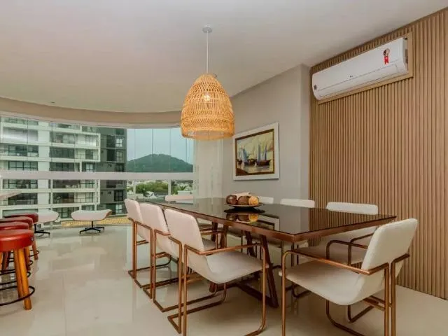 Imagem 11: Apartamento em Condomínio Alto Padrão na Praia Brava. Mobiliado