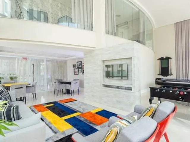 Imagem 4: Apartamento em Condomínio Alto Padrão na Praia Brava. Mobiliado