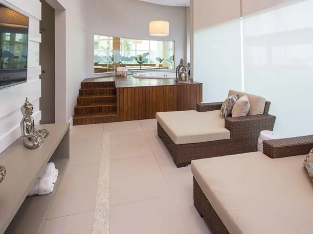 Imagem 3: Apartamento em Condomínio Alto Padrão na Praia Brava. Mobiliado