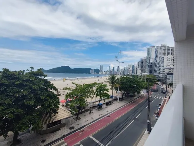 Imagem 3: Apartamento Frente Mar 2 Dormitorios + 1 Dependencia em Balneário Camboriú