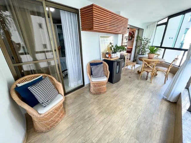 Imagem 9: Apartamento Amplo com 3 Dormitórios + Dependência- Quadra Mar Balneário Camboriu