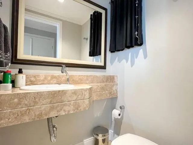 Imagem 4: Apartamento Amplo com 3 Dormitórios + Dependência- Quadra Mar Balneário Camboriu