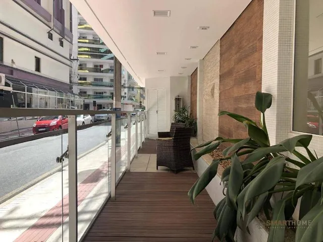 Imagem 2: Apartamento Amplo com 3 Dormitórios + Dependência- Quadra Mar Balneário Camboriu