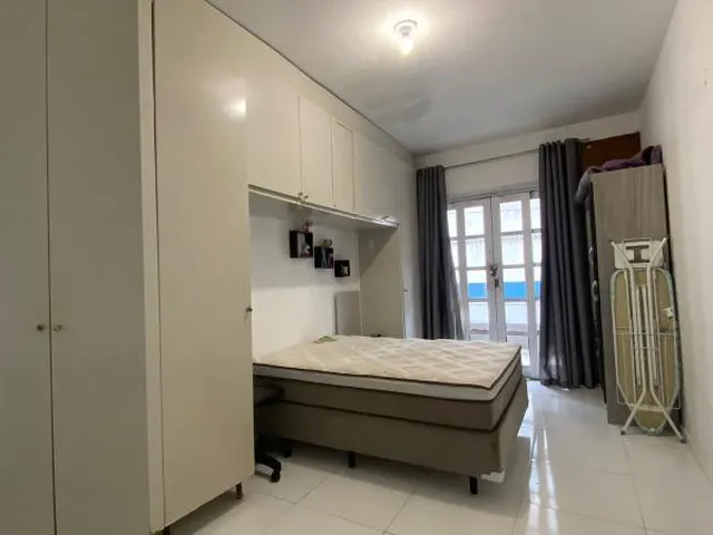 Imagem 7: Casa com Piscina no Centro, Terreno com Viabilidade para Prédio de 14 Andares