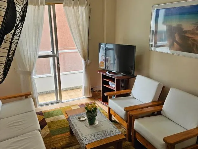Imagem: Apartamento em Prédio Frente Mar Apto Lateral